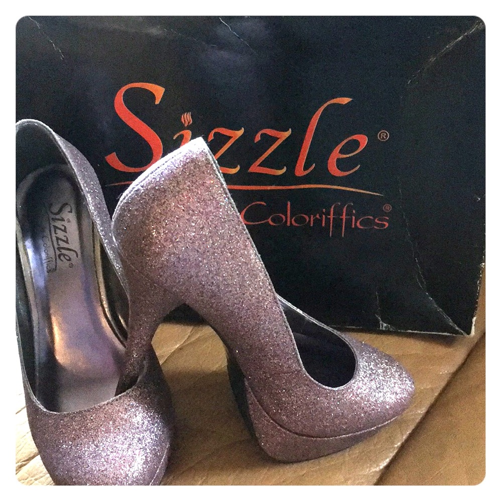 Heels... glitter pumps